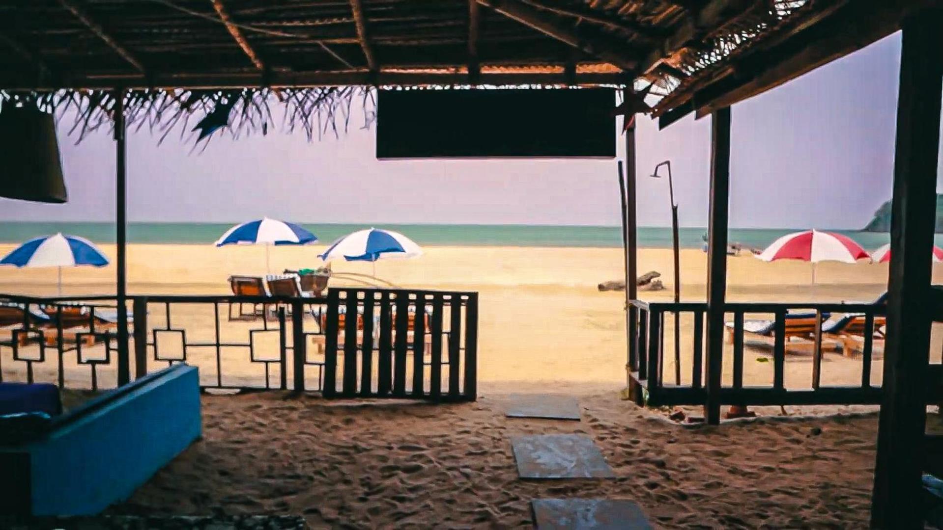 Отель Om Sai Beach Huts Агонда Экстерьер фото